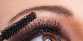 Kleje do rzęs i szczoteczki do rzęs